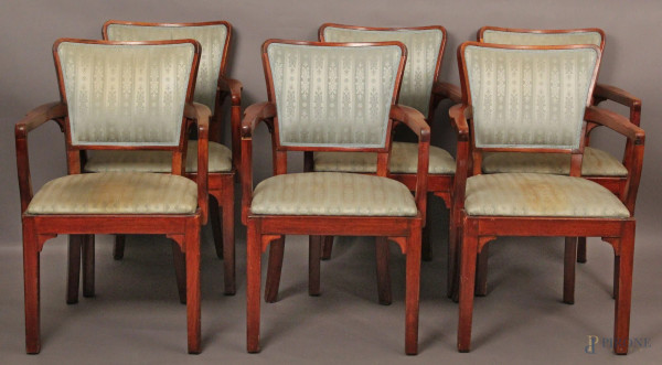 Lotto composto da sei poltroncine in mogano con sedili e dorsali in stoffa fiorata, XIX sec.