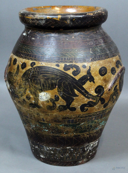 Vaso in ceramica in stile archelogico, altezza cm. 42,5, marcato Gaetano Corradini Montelupo, XX secolo, (difetti).