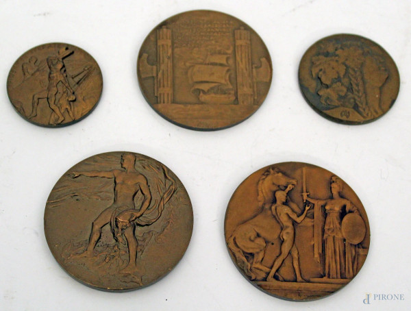 Lotto di cinque medaglioni in bronzo