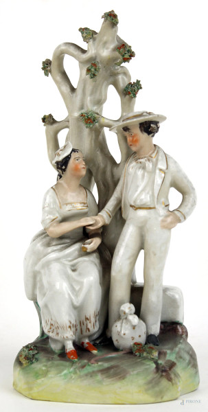 Gruppo in porcellana policroma con dama e gentiluomo, cm h 30, XX secolo, (difetti).