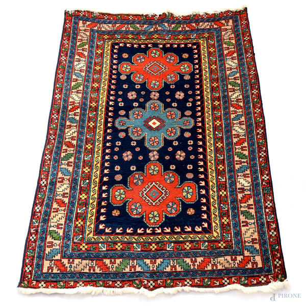 Tappeto, XX secolo, cm 182x114, (segni di usura)