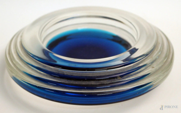 Svuota tasche Venini in vetro con fondo blu, diametro 18 cm.