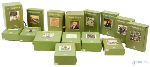 Lotto di 13 volumi (18 tomi): Storia d'Italia, Einaudi editore 1972-1984 (con Annali)