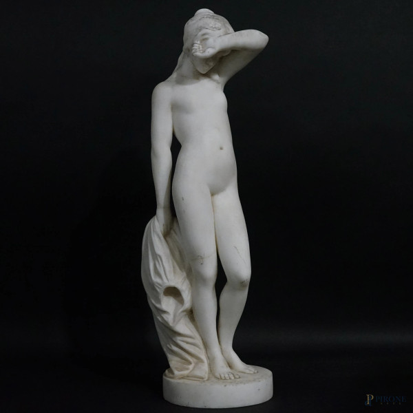 Nudo femminile, scultura in marmo bianco, cm h 52,5, fine XIX-inizi XX secolo, (difetti, filature)