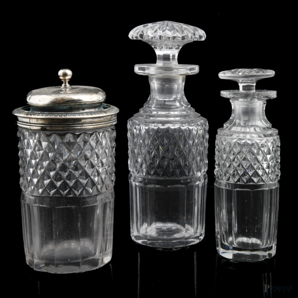 Servizio da tavolo con struttura in argento e cristallo. Inghilterra, Londra, J E Terrey & Co, XI...