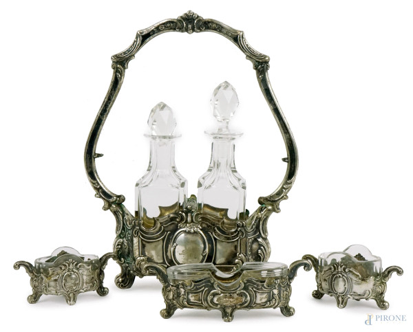 Lotto composto da set olio e aceto e tre salierine in argento, ampolle e vaschette in vetro, inizi XX secolo, peso gr. 120