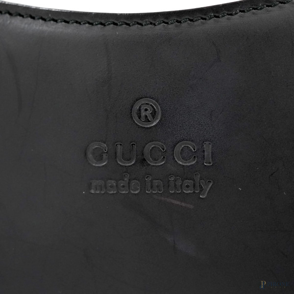 Borsa Gucci Bamboo in pelle nera con manico di colore rosso, cm 38,5x33x8 (segni di usura)
