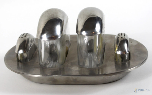 Arch. Taddei Sestini - Set in design per sale, pepe, aceto e olio con vassoio in metallo argentato, altezza cm. 11x14,5x20,5, marca Kristall Krisla, anni &#39;80.