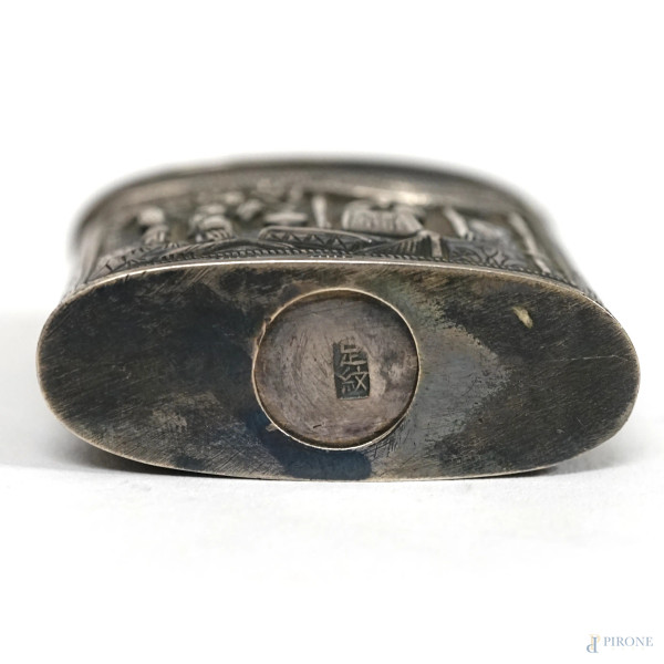 Lotto di 12 scatoline cinesi in argento sbalzato, cesellato e traforato e smalto, sec. XIX-XX, pe...