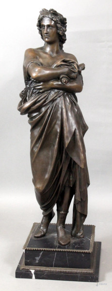 Augusto, scultura in bronzo, altezza max cm. 77, su base in marmo, XX secolo.