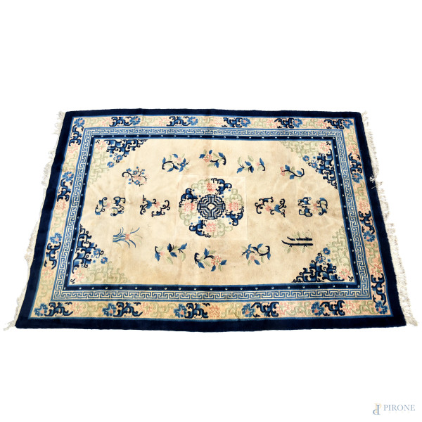 C. Luperini, Passeggiata galante, olio su tela, cm 50x70, firmato e datato, entro cornice