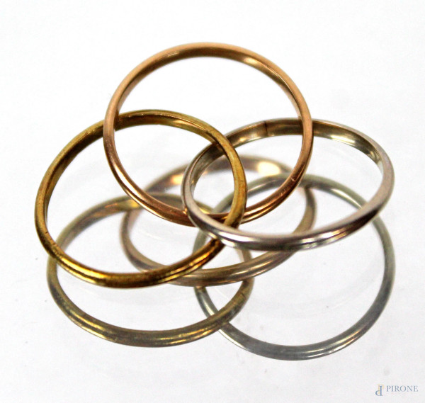 Anello tipo Cartier in oro 18 kt a tre colori, gr. 5,3