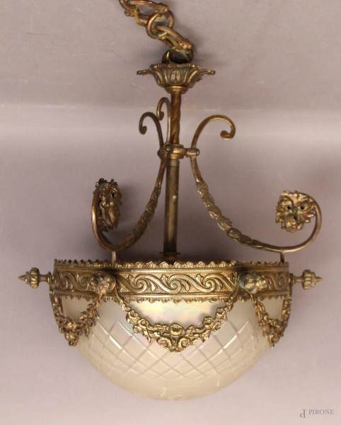 Lampadario in vetro e bronzo, primi &#39;900, H 33 cm.