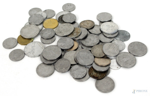 Lotto di monete italiane, di epoche diverse.