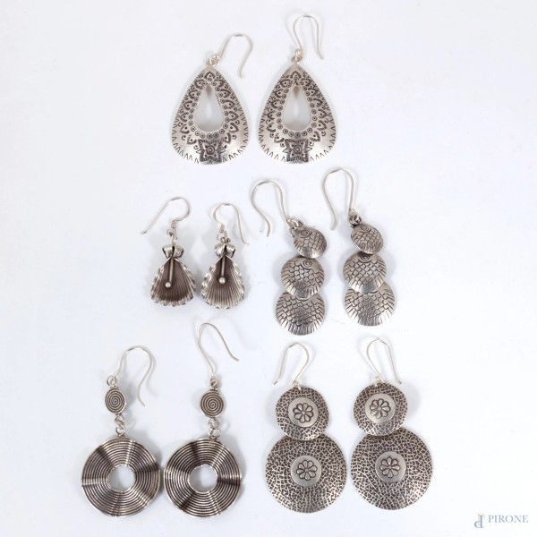 Lotto di orecchini in argento, peso lordo complessivo gr 50