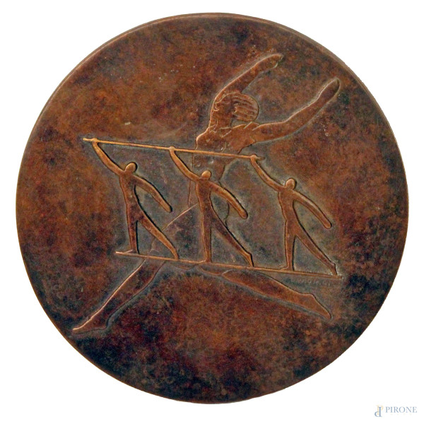 Atletica, medaglione in bronzo, diam. cm 17, firmato G.Morigi.