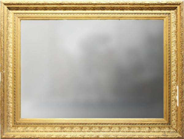 Specchiera di linea rettangolare in legno dorato, Francia XIX sec., cm 123 x 93.
