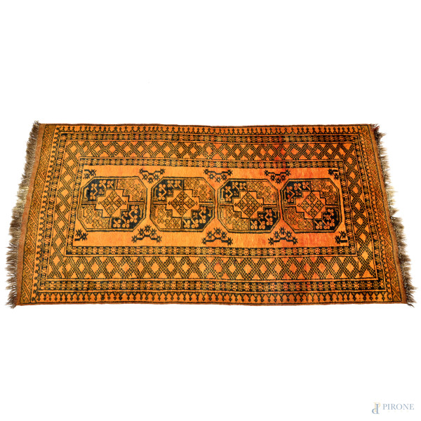 Tappeto, cm 207x107, (segni di usura)