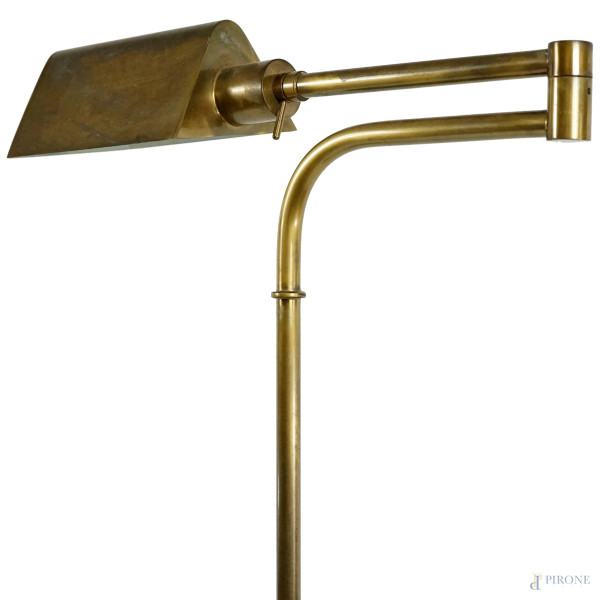 Lampada da terra in metallo dorato, XX secolo, cm h 156, (difetti)