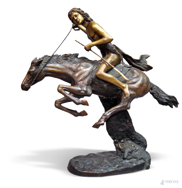Amazzone a cavallo, scultura in bronzo, firmato J.L. Gerome, cm 80x80.