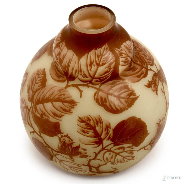 Vaso Art Deco in vetro D'Argyl in stile Gallè, prima metà del XX secolo, altezza cm 26, (difetti)