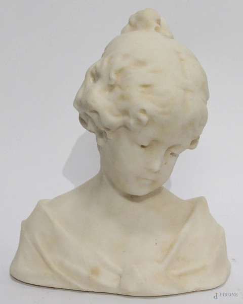 Busto di fanciulla, scultura in marmo, primi '900, h.21 cm.