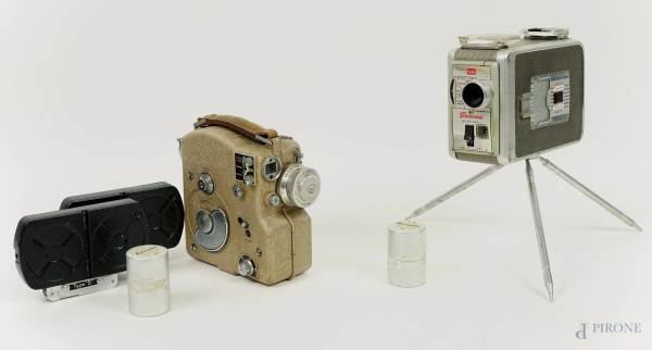 Due cineprese vintage, marcate Ercsam Camex France e Kodak Brownie, misure max cm12x17x7, (difetti).