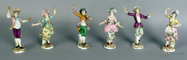 Lotto di sei statuine in porcellana Meissen raffigurante ballerini, H.12,5 cm, XIXs sec.(difetti)