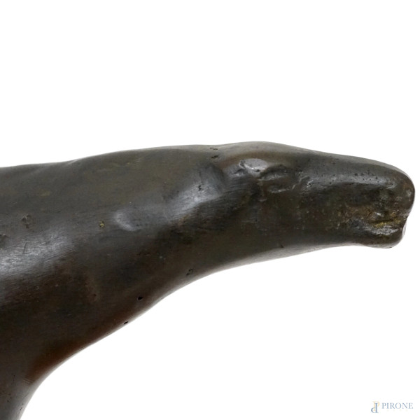 Scultura in bronzo rappresentante un cavallo, con base in marmo, altezza cm 15