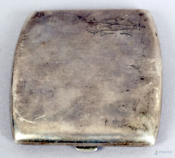 Portasigarette in argento, cm. 9x8, gr. 98, primi &#39;900.