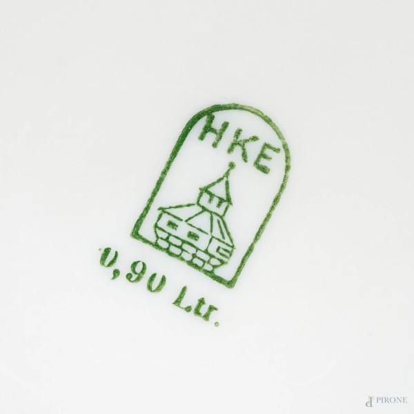 Lotto composto da due teiere, una formaggera ed una burriera in metallo argentato, vetro e cerami...