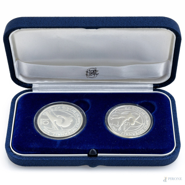 Dittico della serie Serie XX Olimpiadi Invernali di Torino 2006 5 euro  e Sci di Fondo 10 euro Hockey, peso totale gr 40 