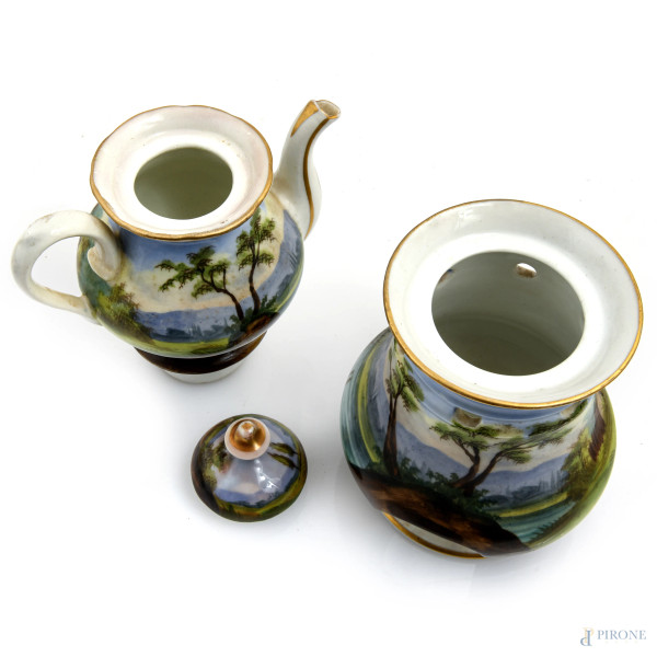 Lotto di porcellane di varia manifattura, XIX-XX secolo, altezza massima cm 25,5 , (segni di usur...