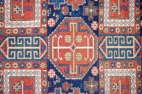 Tappeto persiano, cm 150x128, (difetti)