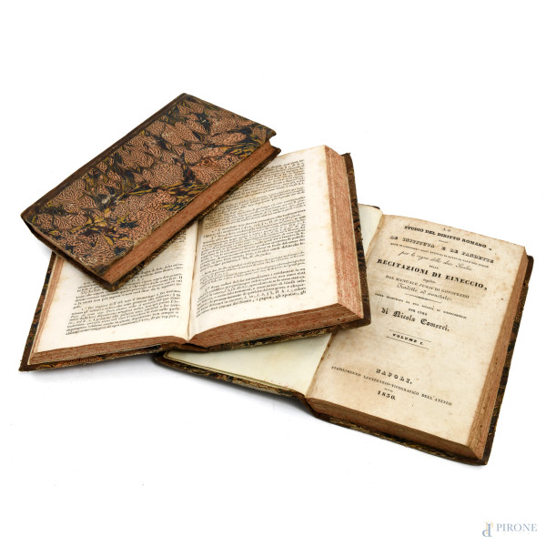 Le instituta e le pandette [...] per lo regno delle due Sicilie nelle recitazioni Eineccio, voll- I-III, Napoli 1830-1831, (segni di usura, strappi, consunzioni, difetti)