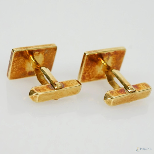 Gemelli in oro giallo 18 KT e smalto, peso gr. 10,5