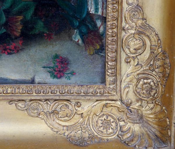 Pittore degli inizi del XX secolo, Natura morta di fiori con vasellame, olio su tela, cm 38x28 en...