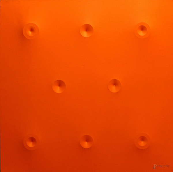 Omar Ludo - Senza titolo, acrilico monocromo arancione su tela estroflessa, cm 95x95, con autentica.