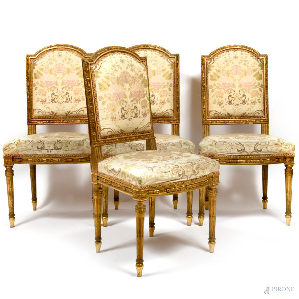 Salotto stile Impero in legno dorato e tappezzeria avorio e a motivi floreali, XIX secolo, (difet...