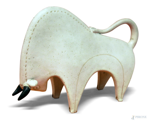 Toro, scultura in ceramica firmato Gambone, h.23 cm