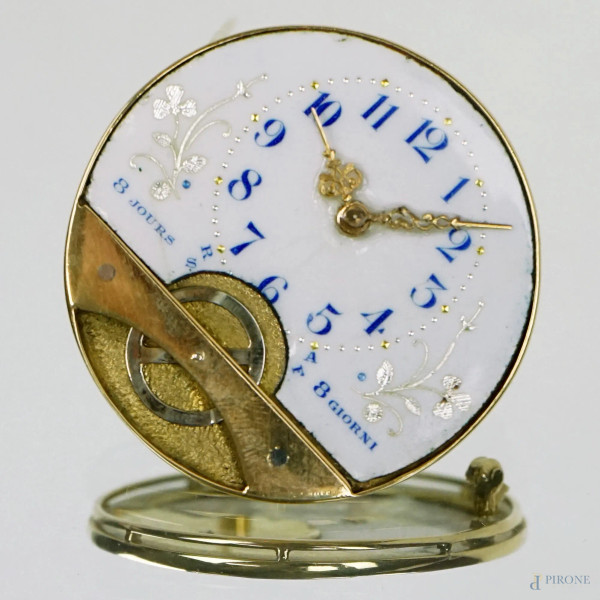 Spilla a finto orologio, montatura in oro 18 KT, quadrante a numeri arabi in porcellana, diam. 4,2, peso lordo gr. 16,5