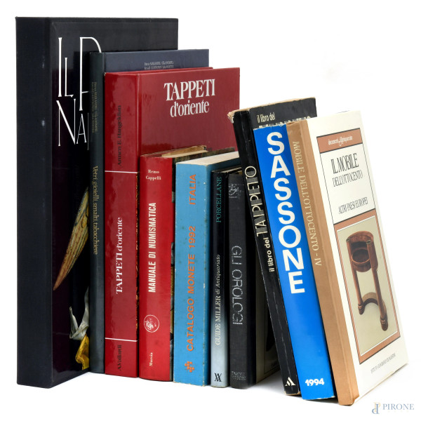 Lotto composto da 10 libri di manualistica su argomenti vari, (usura del tempo)