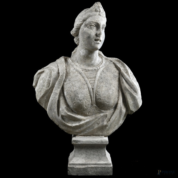 Busto femminile in marmo di Carrara con base in marmo removibile, XVIII secolo, altezza complessiva  [..]