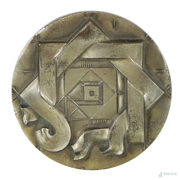 Giò Pomodoro, medaglia commemorativa del 25° anniversario Società Macchingraf 1989, diam. cm 8, (segni del tempo).