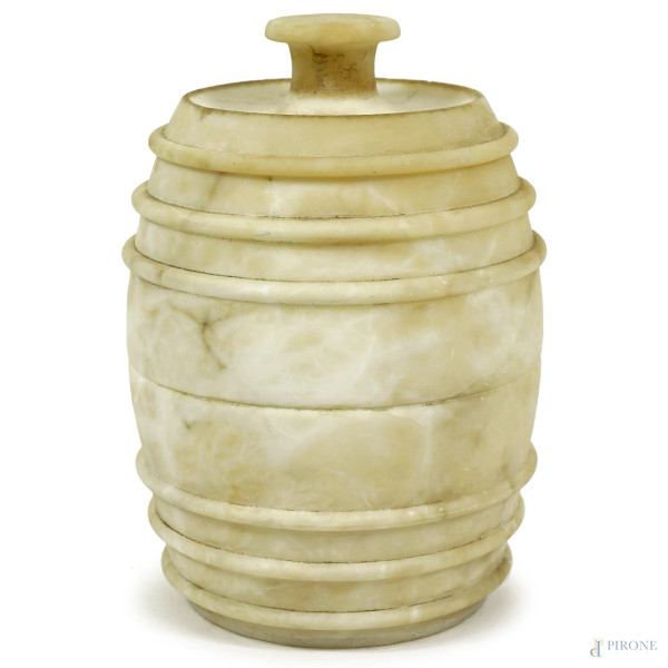 Vaso con coperchio in alabastro, altezza cm 21, (difetti)