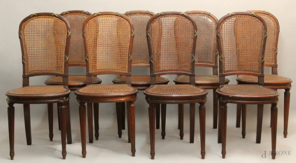 Lotto composto da dieci sedie in mogano con sedile e dorsale in cannett&#232; e guarnizioni in bronzo, primi 900.
