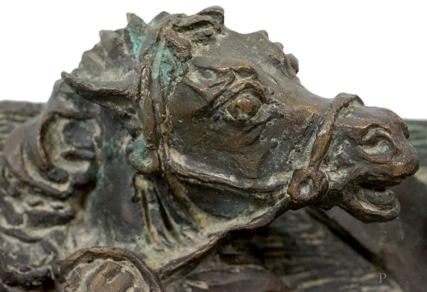 Via Crucis, placca in bronzo ad altorilievo, firmato e datato, cm h 40x48 circa