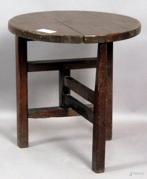 Tavolino tondo pieghevole in rovere, altezza 48 cm, diametro 44 cm, primi &#39;900.