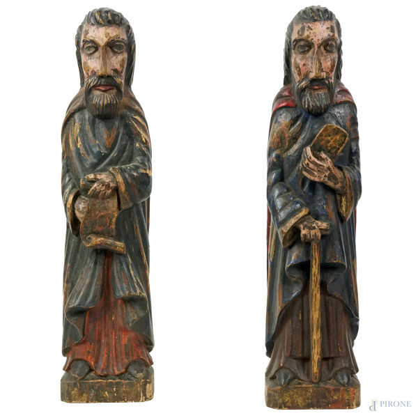 Due santi apostoli, sculture in legno policromo, XX secolo, cm h 44