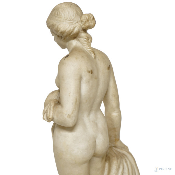 Scultura in marmo rappresentante Venere, altezza cm 52,5, prima metà del XX secolo, (segni del te...